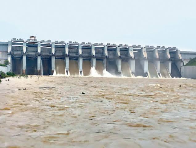 fc122feb-d7cc-4707-a98e-871fffb3f179